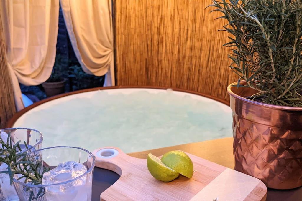 Baker'S Cottage, Urban Spa And Garden Bar Evesham Dış mekan fotoğraf
