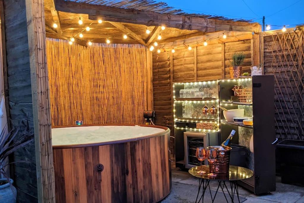 Baker'S Cottage, Urban Spa And Garden Bar Evesham Dış mekan fotoğraf