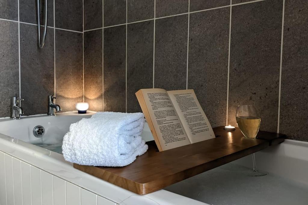 Baker'S Cottage, Urban Spa And Garden Bar Evesham Dış mekan fotoğraf